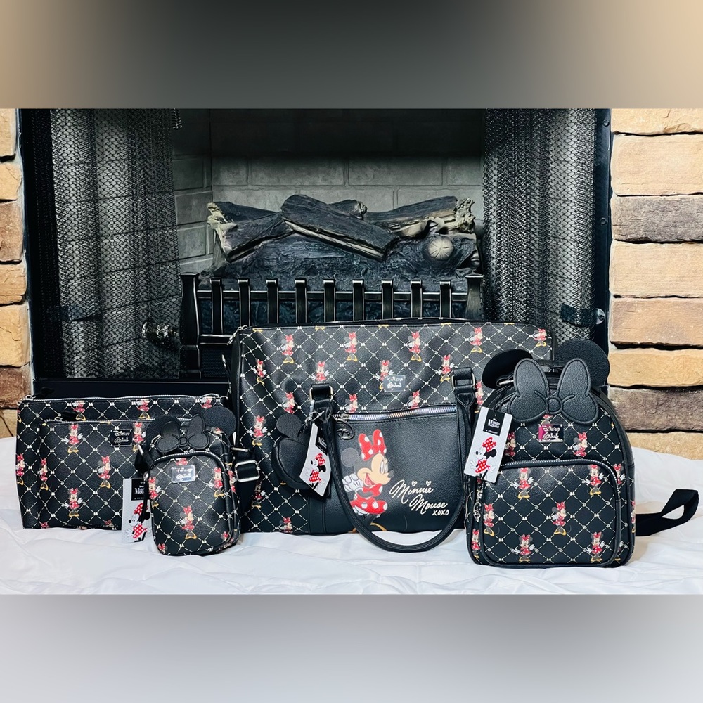 Minnie Mouse Disney Travel Set Bundle
